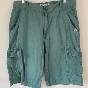 Men’s cargo shorts